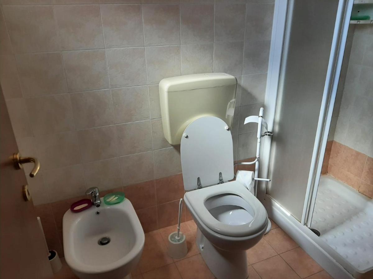 Casa Ale Lägenhet Baveno Exteriör bild